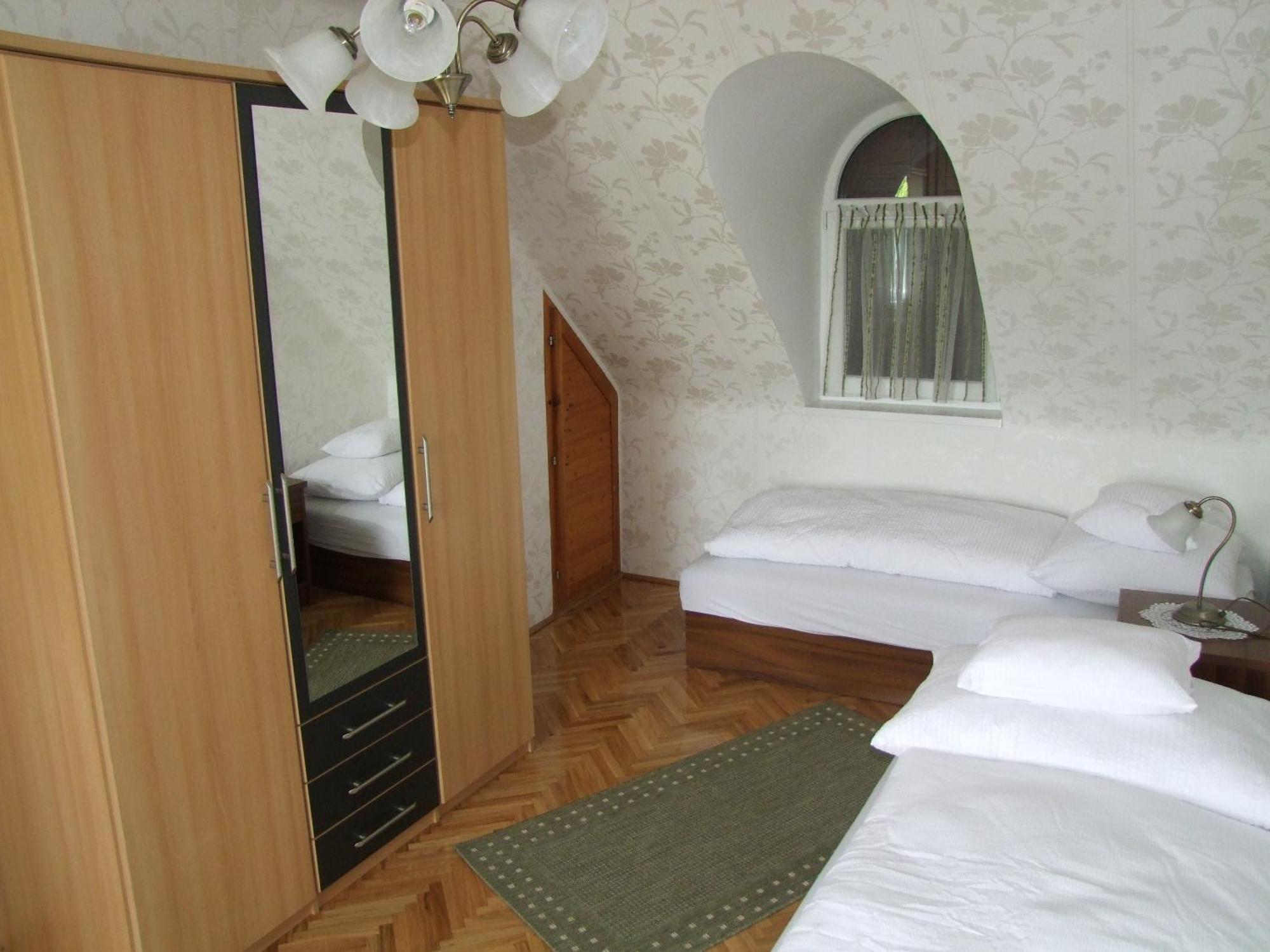 Rajna Vendeghaz Villa Bogács Rom bilde