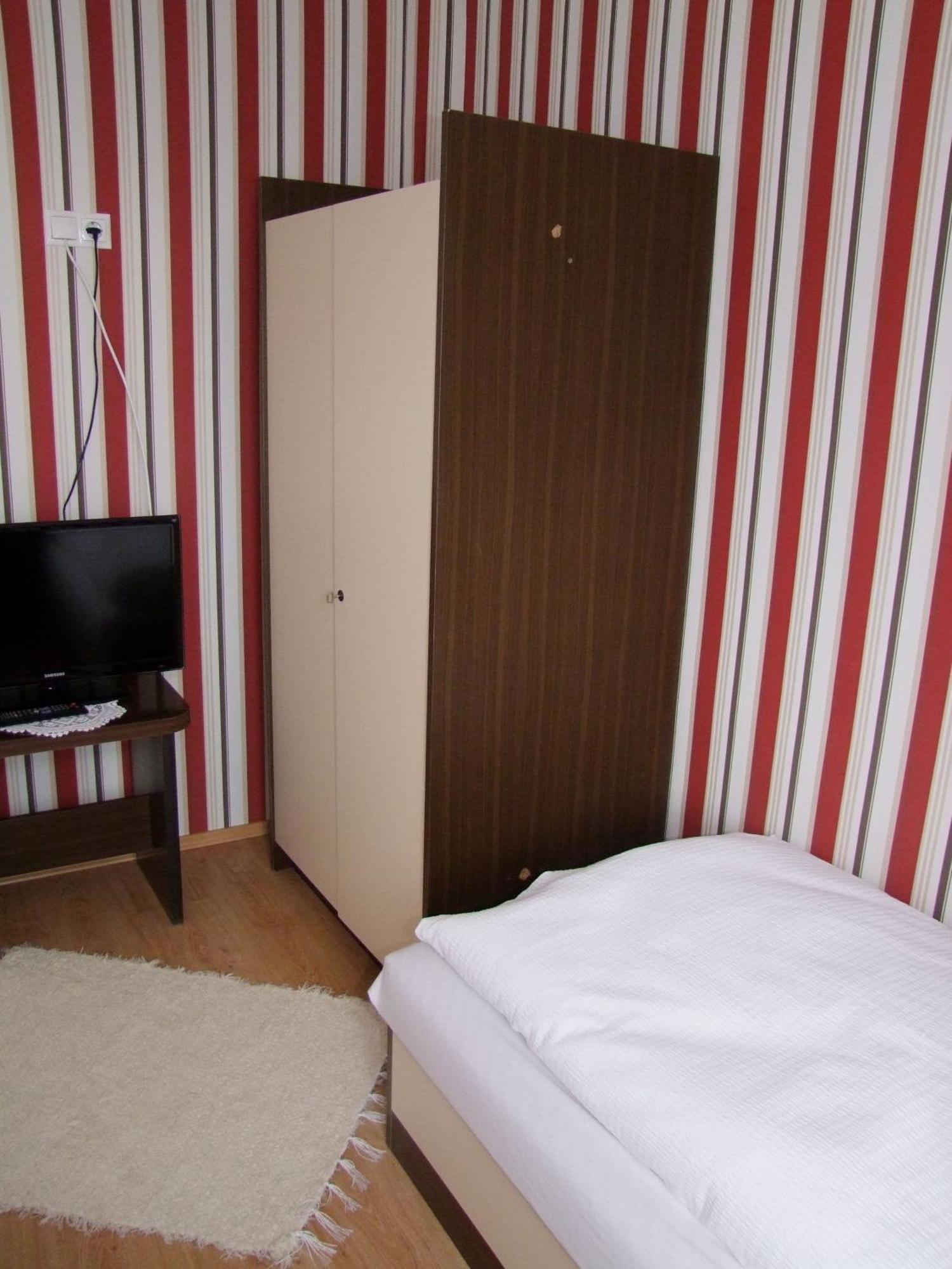 Rajna Vendeghaz Villa Bogács Rom bilde